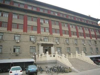 北京檔案館屬于什么單位（北京檔案館屬于什么單位北京檔案館屬于什么單位） 鋼結(jié)構(gòu)玻璃棧道設(shè)計(jì) 第5張