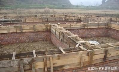 農(nóng)村自建房地基下沉加固圖片大全集（農(nóng)村自建房地基下沉加固方法） 鋼結(jié)構(gòu)跳臺設(shè)計 第3張