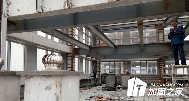 鋼結(jié)構(gòu)加固前詳細(xì)步驟 鋼結(jié)構(gòu)玻璃棧道施工 第6張 鋼結(jié)構(gòu)加固前詳細(xì)步驟 鋼結(jié)構(gòu)玻璃棧道施工 第6張