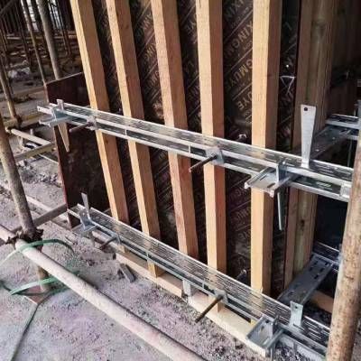 鋼梁加固施工應急預案案例分析 結(jié)構(gòu)地下室設計 第3張 鋼梁加固施工應急預案案例分析 結(jié)構(gòu)地下室設計 第3張