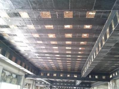 碳纖維加固施工質(zhì)量控制（碳纖維加固施工材料是施工質(zhì)量控制的重要環(huán)節(jié)，應(yīng)立即停止施工）