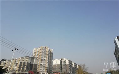 加油站棚子倒塌砸死人,是東家負(fù)責(zé)還是承租人負(fù)責(zé)