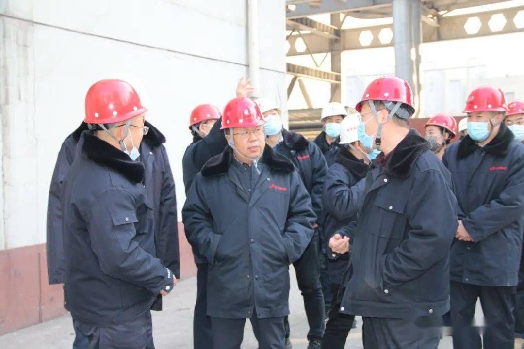 包鋼加固施工安全教育內(nèi)容 鋼結(jié)構(gòu)跳臺(tái)施工 第4張 包鋼加固施工安全教育內(nèi)容 鋼結(jié)構(gòu)跳臺(tái)施工 第4張