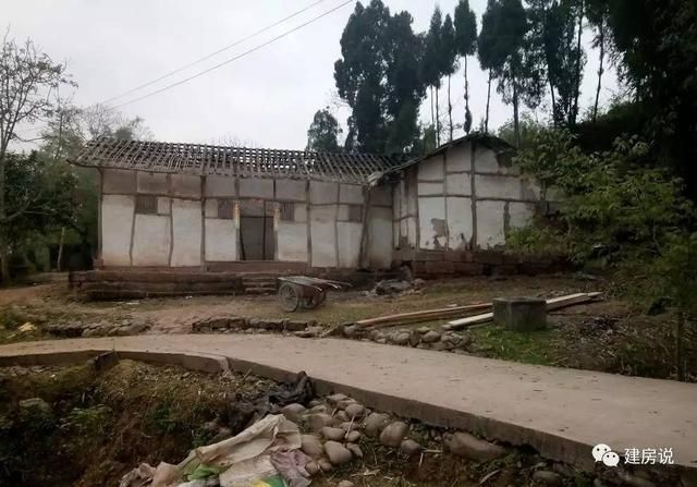 青海彩鋼板規(guī)格及價(jià)格表圖片（青海彩鋼板的價(jià)格是多少能否提供一份詳細(xì)的規(guī)格表） 北京鋼結(jié)構(gòu)設(shè)計(jì)問(wèn)答