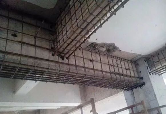 包鋼加固施工中的安全注意事項(xiàng)（包鋼加固安全注意事項(xiàng)） 建筑方案施工 第4張