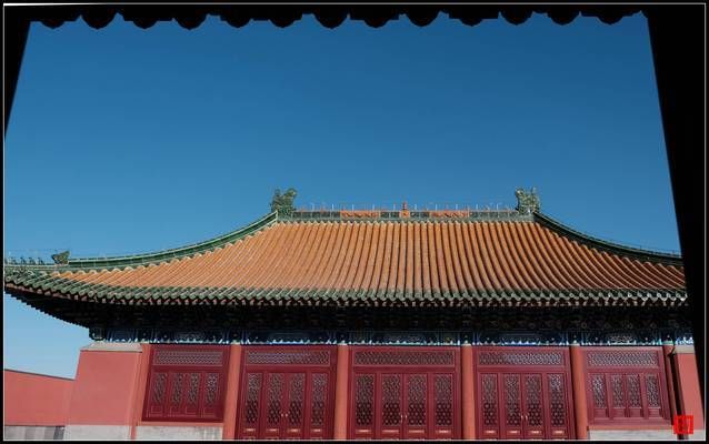 北京瓦房頂（北京傳統(tǒng)瓦房頂?shù)臍v史與現(xiàn)狀） 結(jié)構(gòu)橋梁鋼結(jié)構(gòu)施工 第3張