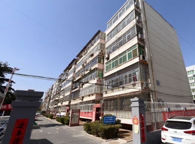 北京市昌平區(qū)老舊小區(qū)改造（北京市昌平區(qū)多個(gè)老舊小區(qū)改造進(jìn)度查詢） 鋼結(jié)構(gòu)門(mén)式鋼架施工 第4張