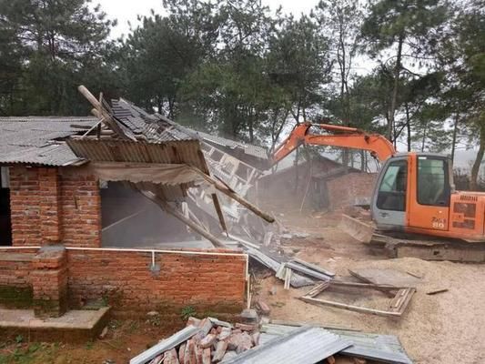 北京別墅裝修違建拆除最新政策規(guī)定文件(北京別墅裝修違建拆除) 鋼結(jié)構(gòu)蹦極設(shè)計(jì) 第5張 北京別墅裝修違建拆除最新政策規(guī)定文件(北京別墅裝修違建拆除) 鋼結(jié)構(gòu)蹦極設(shè)計(jì) 第5張