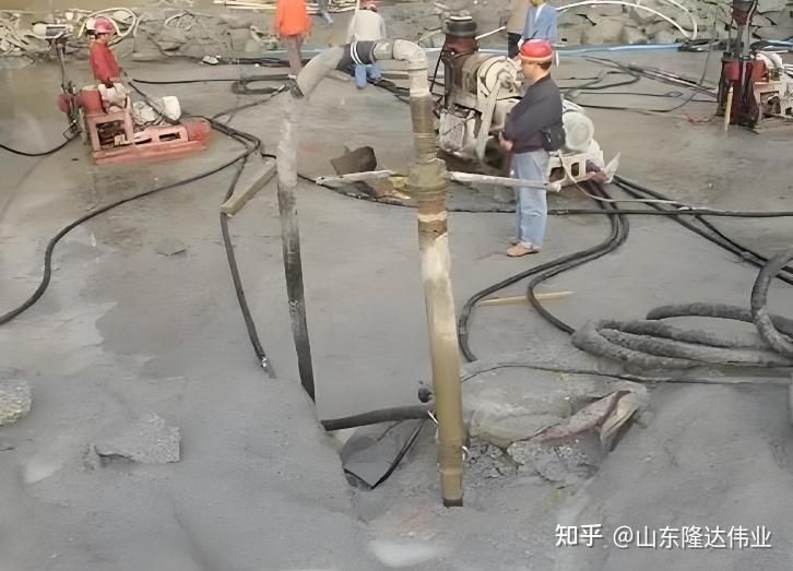 地基加固費用如何分?jǐn)偝杀荆ǖ鼗庸藤M用分?jǐn)偘咐?地基加固成本控制技巧） 鋼結(jié)構(gòu)鋼結(jié)構(gòu)螺旋樓梯設(shè)計 第3張