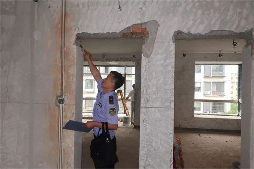 室內(nèi)裝修拆除承重墻如何投訴(承重墻拆除對(duì)房屋安全影響) 建筑消防設(shè)計(jì) 第3張 室內(nèi)裝修拆除承重墻如何投訴(承重墻拆除對(duì)房屋安全影響) 建筑消防設(shè)計(jì) 第3張