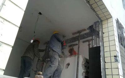 房屋加固施工隊電話是多少(房屋加固施工隊) 鋼結(jié)構(gòu)玻璃棧道設(shè)計 第4張 房屋加固施工隊電話是多少(房屋加固施工隊) 鋼結(jié)構(gòu)玻璃棧道設(shè)計 第4張