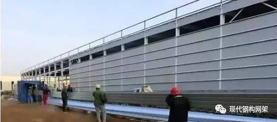 彩鋼板墻面施工(彩鋼板墻面施工常見問題及解決彩鋼板施工常見問題) 鋼結(jié)構(gòu)有限元分析設(shè)計(jì) 第3張 彩鋼板墻面施工(彩鋼板墻面施工常見問題及解決彩鋼板施工常見問題) 鋼結(jié)構(gòu)有限元分析設(shè)計(jì) 第3張