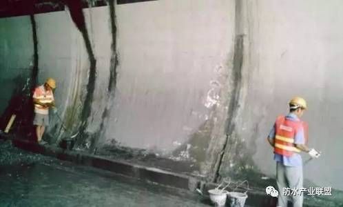 屋面注漿防水(屋面注漿防水與其他防水方法對(duì)比屋面注漿防水的成本分析) 建筑方案施工 第2張 屋面注漿防水(屋面注漿防水與其他防水方法對(duì)比屋面注漿防水的成本分析) 建筑方案施工 第2張