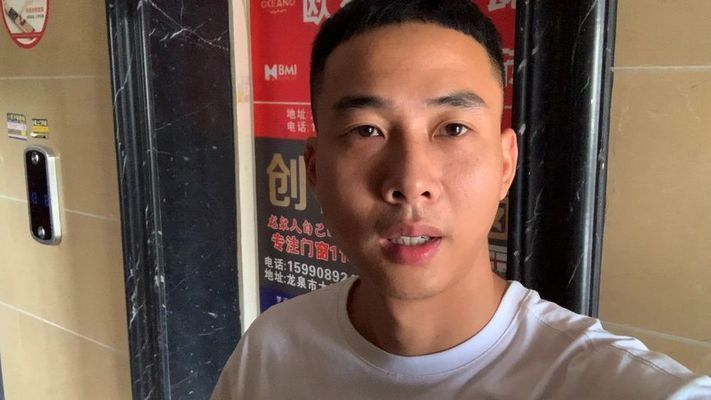 拆墻師傅多少錢一天（關(guān)于拆墻師傅的日工資，具體的費用會因地區(qū)、師傅的經(jīng)驗和技術(shù)水平而有所不同） 鋼結(jié)構(gòu)網(wǎng)架設(shè)計 第4張