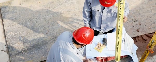 如何提升房屋建筑結(jié)構(gòu)安全員的安全意識(建筑結(jié)構(gòu)安全培訓) 鋼結(jié)構(gòu)玻璃棧道施工 第5張 如何提升房屋建筑結(jié)構(gòu)安全員的安全意識(建筑結(jié)構(gòu)安全培訓) 鋼結(jié)構(gòu)玻璃棧道施工 第5張