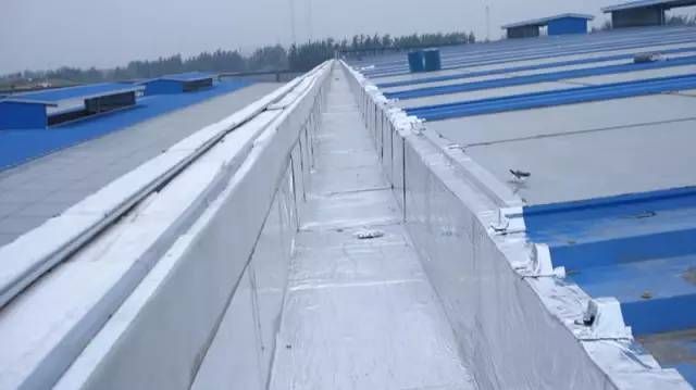 民用鋼結(jié)構(gòu)屋頂陰溝（民用鋼結(jié)構(gòu)屋頂陰溝施工流程）