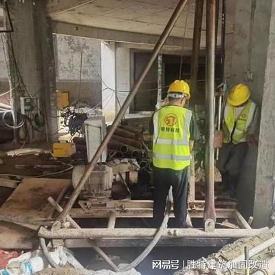特殊情況下加固處理(地震后建筑加固案例分析) 鋼結(jié)構(gòu)桁架施工 特殊情況下加固處理(地震后建筑加固案例分析) 鋼結(jié)構(gòu)桁架施工