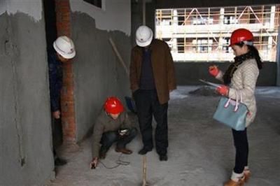 如何評(píng)估建筑加固改造的效果？（加固改造措施對(duì)建筑加固改造施對(duì)建筑物承載力的影響評(píng)估方法） 鋼結(jié)構(gòu)玻璃棧道設(shè)計(jì) 第5張