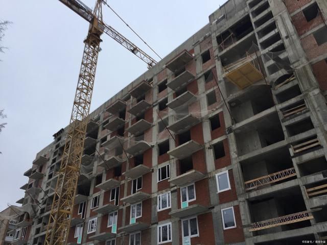 樓房移位啥意思（樓房移位與傳統(tǒng)拆除對(duì)比，樓房移位具有廣泛應(yīng)用前景和優(yōu)勢(shì)）