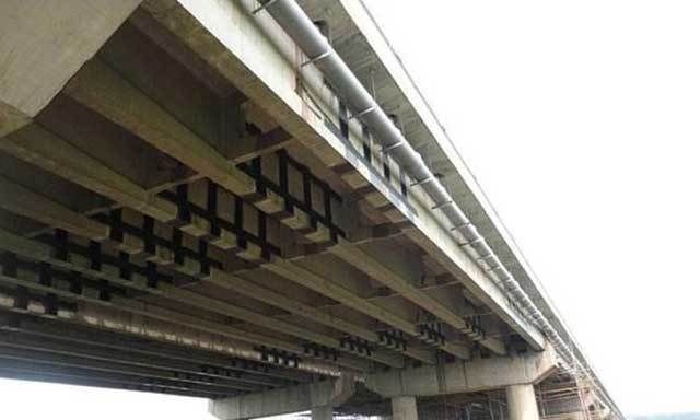 碳纖維加固在橋梁建設(shè)中的優(yōu)勢(碳纖維加固技術(shù)在橋梁建設(shè)中的應(yīng)用) 建筑效果圖設(shè)計 第2張 碳纖維加固在橋梁建設(shè)中的優(yōu)勢(碳纖維加固技術(shù)在橋梁建設(shè)中的應(yīng)用) 建筑效果圖設(shè)計 第2張