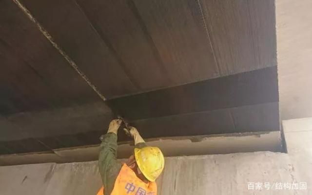 碳纖維加固施工人員培訓（碳纖維加固技術(shù)最新研究,碳纖維加固案例分析報告）