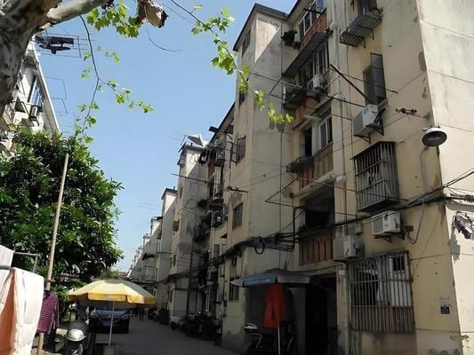 磚混結(jié)構(gòu)房子怎么拆除（磚混結(jié)構(gòu)與鋼結(jié)構(gòu)對(duì)比,）