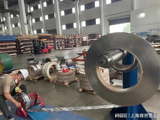 鋼板密度在不同溫度下的變化（太陽直射鋼板溫度對鋼板溫度的影響因素與變化的重要因素）