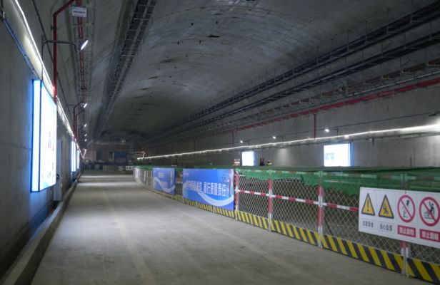 鋼架停車場拱形圖片（尋找鋼架停車場拱形圖片的過程中可以從不同的來源獲取視覺資料） 結(jié)構(gòu)地下室施工 第5張