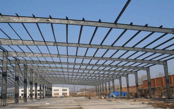 鋼構廠房每平米造價（鋼結構廠房每平米造價受多種因素影響） 建筑施工圖施工 第4張