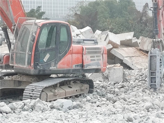 粘鋼板加固適用場景案例，鋼板加固技術在橋梁結構加固中的應用案例