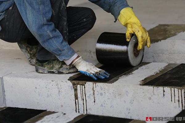 碳纖維加固施工質(zhì)量控制要點(diǎn)，碳纖維加固施工質(zhì)量控制的關(guān)鍵環(huán)節(jié)與要點(diǎn)解析 行業(yè)新聞 第2張