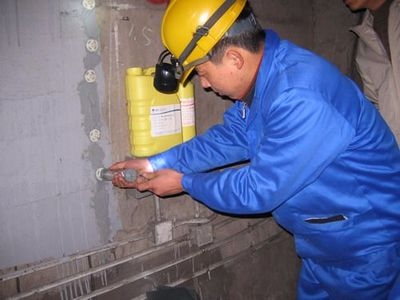 碳纖維加固荷載試驗(yàn)操作流程，碳纖維加固荷載試驗(yàn)，詳細(xì)操作流程解析 行業(yè)新聞 第4張
