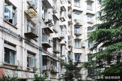 老舊建筑改造的法規(guī)政策，老舊建筑改造法規(guī)政策，現(xiàn)狀、要點(diǎn)與實(shí)施路徑剖析