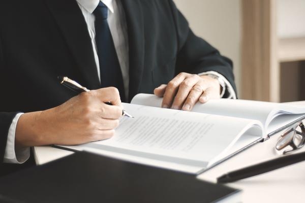 攤銷年限對企業(yè)利潤影響，攤銷年限，企業(yè)利潤的隱形調(diào)節(jié)器，將攤銷年限比作隱形調(diào)節(jié)器，形象地體現(xiàn)出它雖不直觀但卻對企業(yè)利潤有著重要影響，如同調(diào)節(jié)器一般可以左右企業(yè)利潤的高低， 行業(yè)新聞 第4張