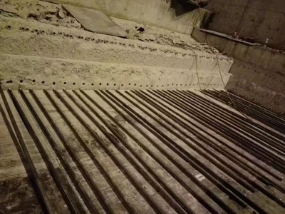 粘鋼加固在高層建筑中的應(yīng)用，粘鋼加固技術(shù)，高層建筑加固的得力之選 行業(yè)新聞 第1張