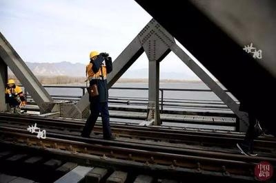 螺栓松動對鐵路橋梁的影響，螺栓松動，鐵路橋梁安全的隱形殺手 行業(yè)新聞 第3張