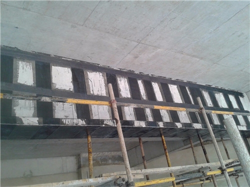 建筑加固施工中材料選擇要點，建筑加固施工材料選擇的關(guān)鍵要點與注意事項 行業(yè)新聞 第4張