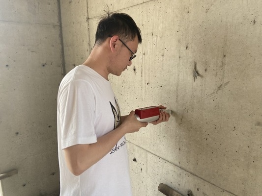 施工振動對建筑物的具體損害有哪些，施工振動對建筑物的具體損害及影響分析，施工振動對建筑物的損害機理與影響評估研究 行業(yè)新聞 第3張