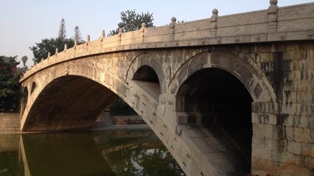 橋梁加固施工空間優(yōu)化技巧，幾種不同風(fēng)格的標(biāo)題供你參考，你可以根據(jù)具體需求進(jìn)行選擇，，專業(yè)務(wù)實(shí)風(fēng)，解鎖橋梁加固施工空間高效優(yōu)化之道，強(qiáng)調(diào)價(jià)值風(fēng)，巧用技巧，實(shí)現(xiàn)橋梁加固施工空間最大化利用，簡(jiǎn)潔直白風(fēng)，橋梁加固，施工空間優(yōu)化實(shí)用技巧大揭秘 行業(yè)新聞 第4張