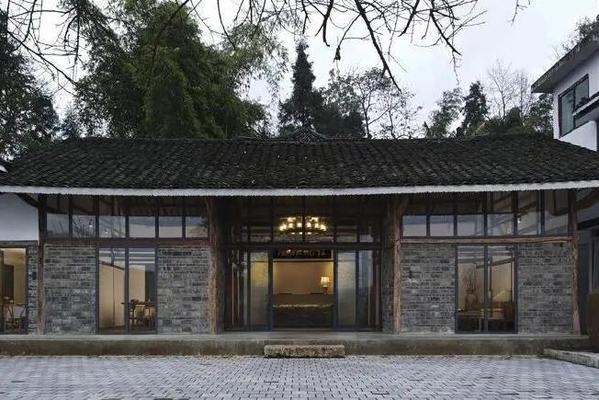 民宿設(shè)計(jì)工作室簡(jiǎn)介怎么寫好，打造魅力民宿，專業(yè)設(shè)計(jì)工作室的全方位 行業(yè)新聞 第2張