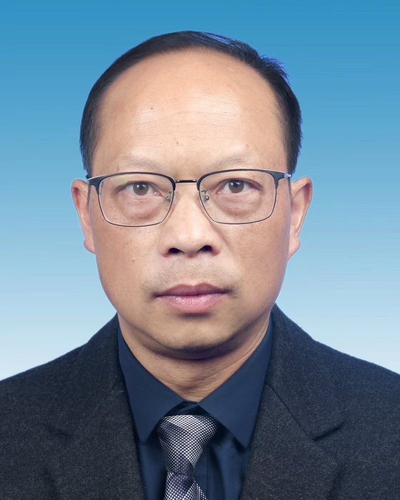 鎮(zhèn)寧鋼結(jié)構(gòu)公司董事長(zhǎng)簡(jiǎn)歷（關(guān)于鎮(zhèn)寧鋼結(jié)構(gòu)公司董事長(zhǎng)簡(jiǎn)歷的建議） 行業(yè)新聞 第1張